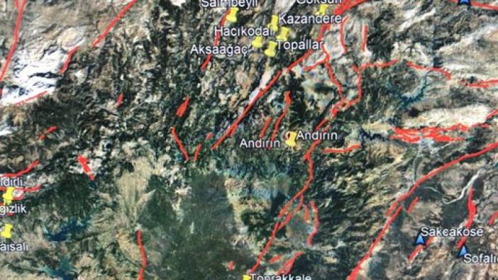 Naci Görür bölge belirterek deprem uyarısı yaptı: Yöneticilerimiz dikkatli olmalıdır