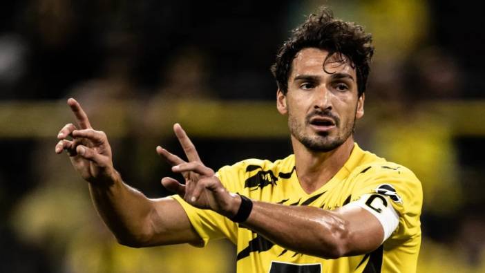 Dortmund Hummels ile uzattı