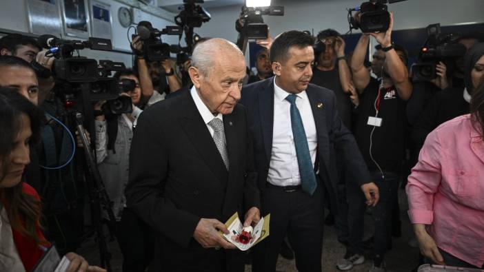 MHP Genel Başkanı Bahçeli oyunu Ankara'da kullandı
