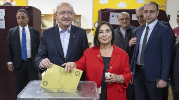 Kılıçdaroğlu oy kullandığı sandıktan birinci çıktı