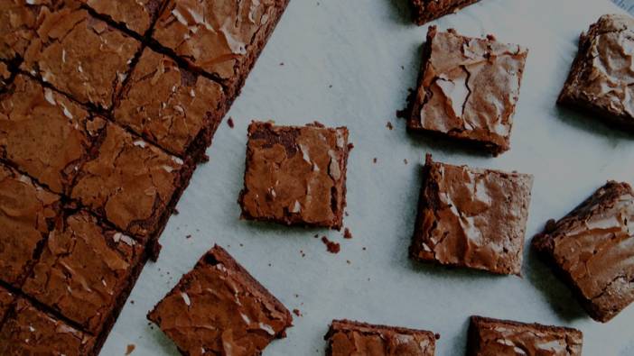 Brownie nasıl yapılır? Brownie tarifinin malzemeleri neler?
