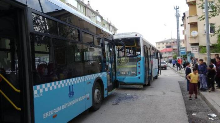 Erzurum'da iki belediye otobüsü çarpıştı. Çok sayıda yaralı var