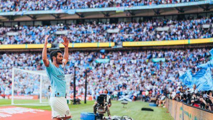 İlkay Gündoğan golleri sıraladı Manchester City şampiyon oldu
