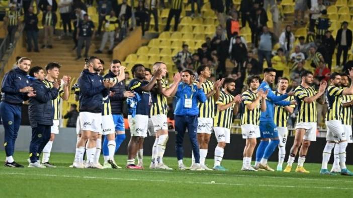 Fenerbahçe şampiyon olan Galatasaray'ı alkışlamadı