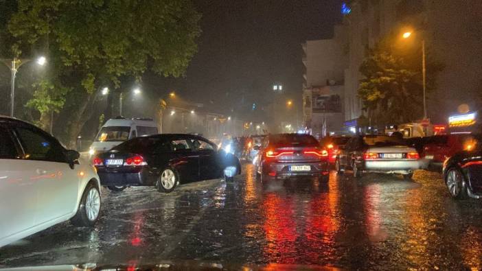 Meteoroloji uyarmıştı: Sinop’ta sağanak su baskınlarına neden oldu