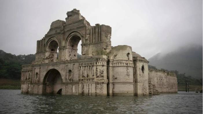 Nehir kuruyunca tarihi kilise ortaya çıktı