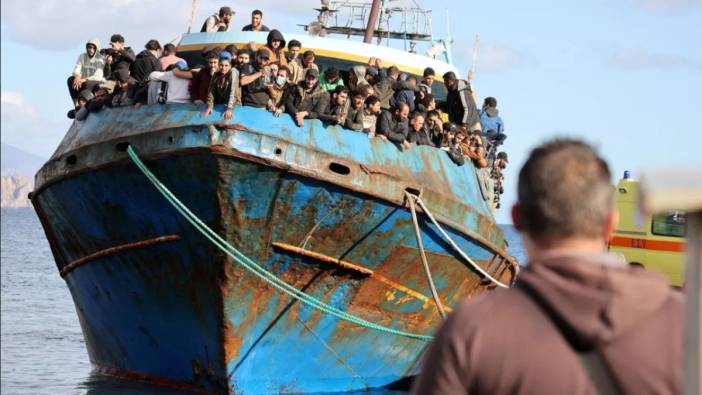 Yunanistan'da göçmen teknesi battı: 32 kişi öldü