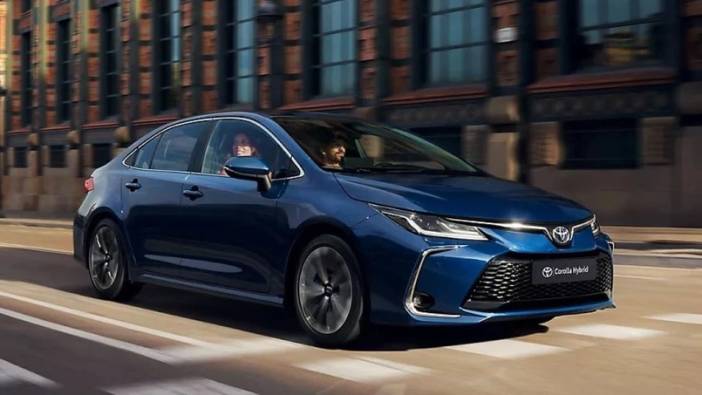 Toyota Corolla'nın Haziran ayı fiyat listesi belli oldu. Zamlı fiyatlar şok etti