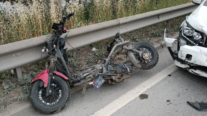 Kocaeli'de motosiklet bariyerlere çarptı: 1’i ağır 2 yaralı