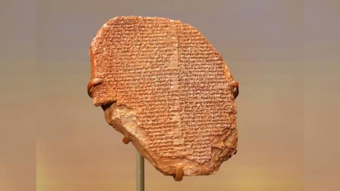 Irak 2 bin 800 yıllık tarihi eseri sergiliyor