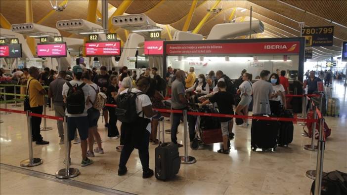 İspanya'da Air Europa hava yolunun pilotları greve gitti