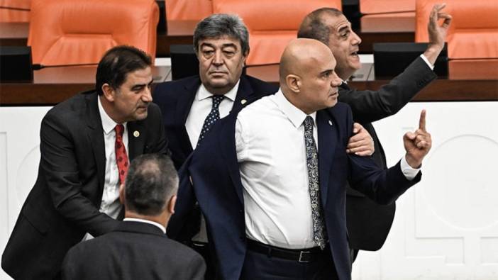Meclis'in ilk gerginliği yaşandı: İYİ Partili Çömez ile AKP’li Karayel arasında 'yurtdışı' tartışması