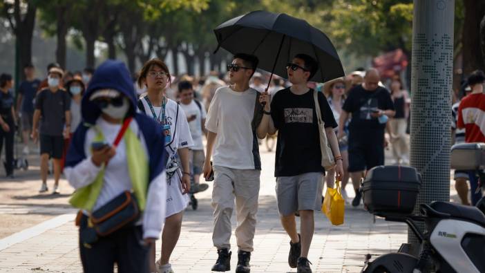 Çin'de kırmızı alarm. Sıcaklık rekor üstüne rekor kırıyor