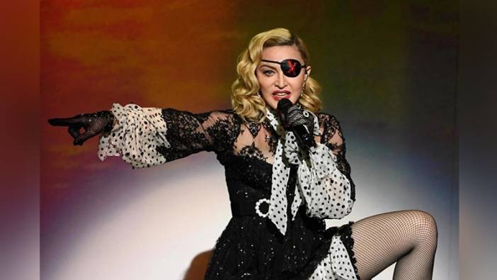 Madonna yoğun bakıma kaldırıldı: Evinde hareketsiz halde bulundu