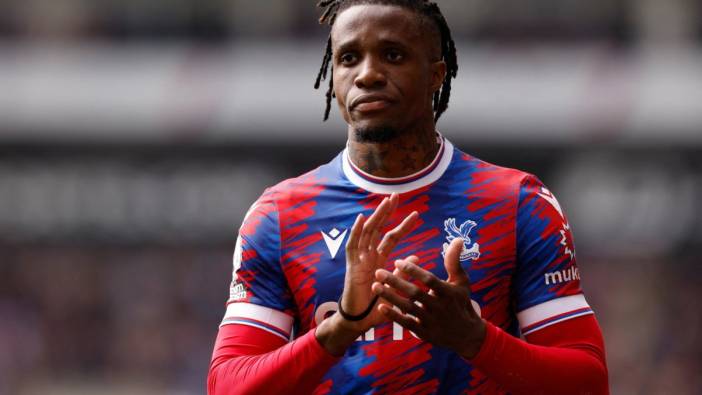 Fenerbahçe'nin istediği Zaha İngiltere'ye veda etti