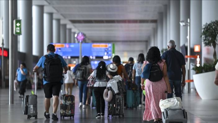 İstanbul Havalimanı "günlük yolcu sayısı rekorunu" kırdı