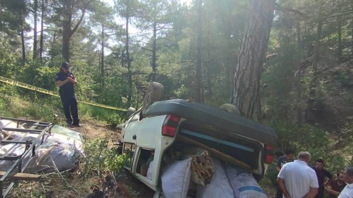 Uçuruma yuvarlanan otomobilde araç sürücüsü hayatını kaybetti