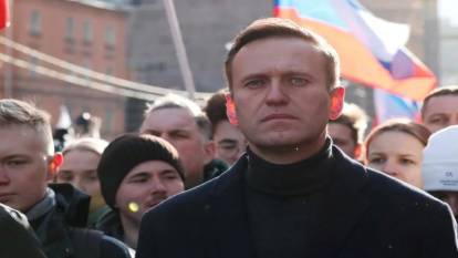 Rus muhalif lider Navalny’nin cenazesi annesine teslim edildi