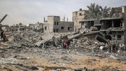 İsrail Refah'a saldırdı: 14 Filistinli yaşamını yitirdi