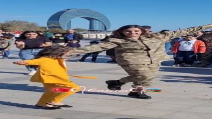 Azerbaycanlı küçük kızın dansını izleyenlerin alkışlamaktan avuçları patladı