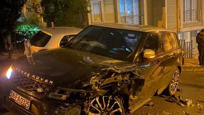 Ümraniye'de frenleri tutmayan otomobil, 14 aracı biçti
