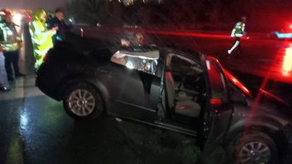 Ankara'da kontrolden çıkan araç bariyere çarptı: 1 ölü, 5 yaralı