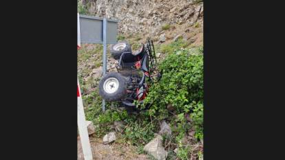 ATV devrildi sürücü yaralandı