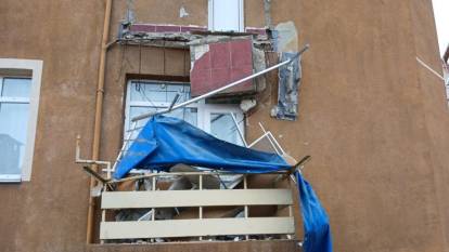 Avcılar'da 6 katlı binanın balkonu çöktü: Tahliye kararı verildi