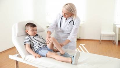 Çocuklarda bacak ağrısının nedenleri ortaya çıktı. Uzmanlar uyarılarını sıraladı