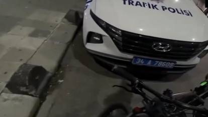 Kasksız bisikletli polise yakalandı: "Bisikletlilere ceza yazılıyor muydu abi?"
