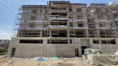 Bursa’da 5. kattan düşen inşaat işçisi öldü