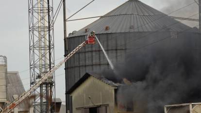Lüleburgaz'daki atık yağ fabrikasında yangın