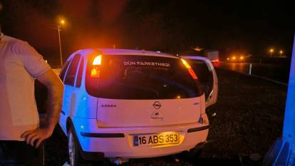 Aksaray'da 2 otomobil çarpıştı: 6 yaralı