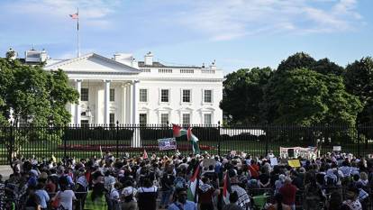İsrail Beyaz Saray’ın önünde protesto edildi