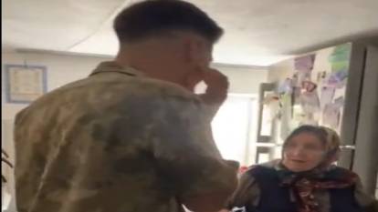 Askerden dönen gencin babaannesine yaptığı gülümseten sürpriz