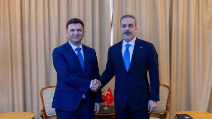 Bakanı Fidan Kuzey Makedonyalı mevkidaşı ile görüştü