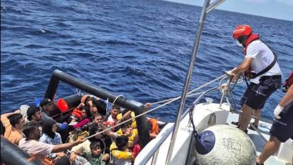 Aydın’da 26 düzensiz göçmen kurtarıldı