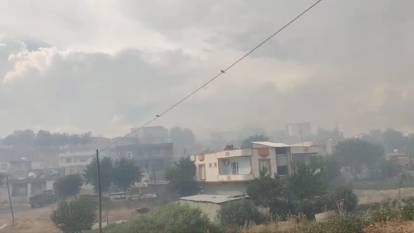 Diyarbakır’da sağanak yağış ve kuvvetli fırtına etkili oldu. Bir mahallede yangın çıktı