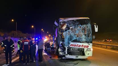 Bolu geçişinde 2 yolcu otobüsü çarpıştı: 15 yaralı