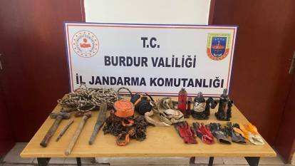 Burdur’da kaçakçılık operasyonu: 4 tutuklama