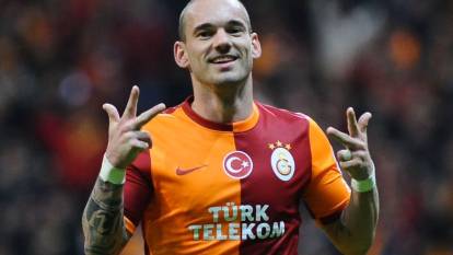 Hollandalı Sneijder'in mesajı taraftarı kızdırdı