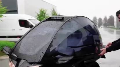 Yağmur koruma kapsüllü motosiklet viral oldu