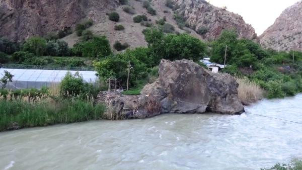 Dededen toruna teleferik sistemi hiç değişmedi: Ulaşımda çağ atladık bi Çoruh’u atlayamadık - Resim : 3