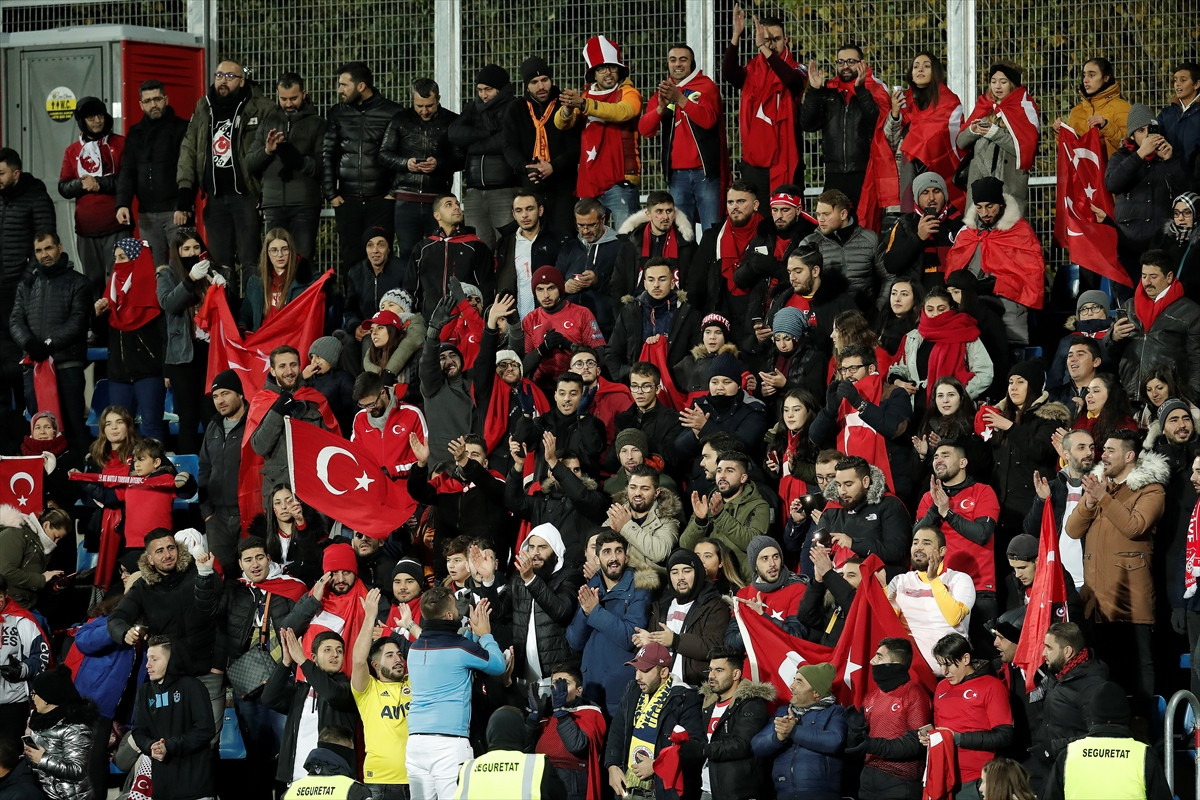 Andorra - Türkiye 0-2 (Maç özeti) - Resim : 6