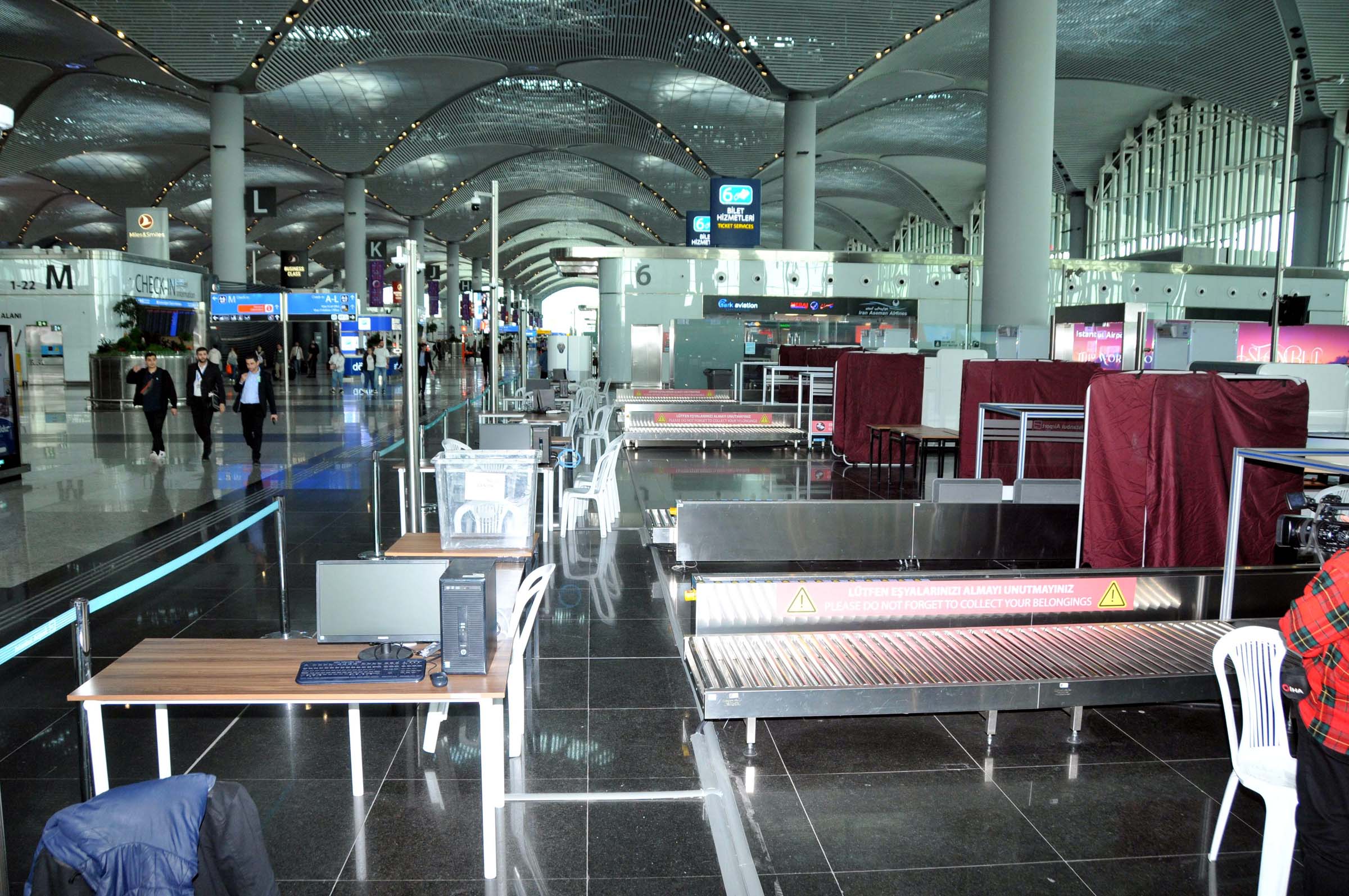 istanbul-havalimaninda-secim-sandiklari-kuruldu-yenicag10.jpg