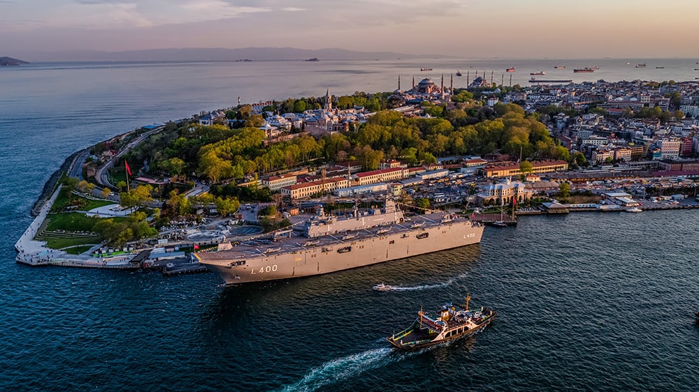 tcg-anadolu-istanbuldan-ayrildi-yenicag-4.jpg