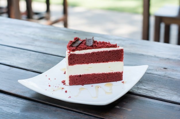 red-velvet-cake.jpg