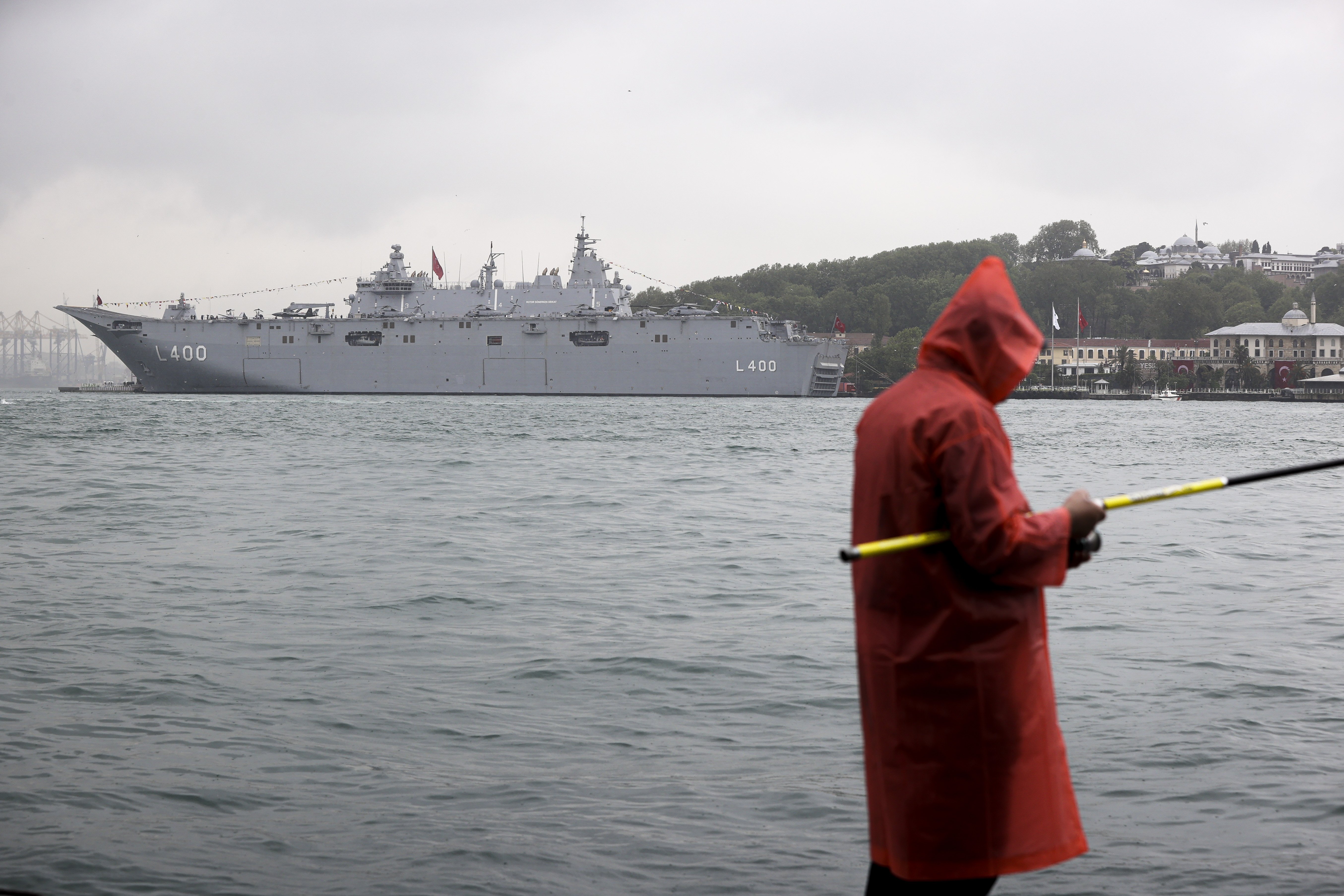 aa-20230518-31169550-31169538-turkiyes-largest-warship-tcg-anadolu.jpg