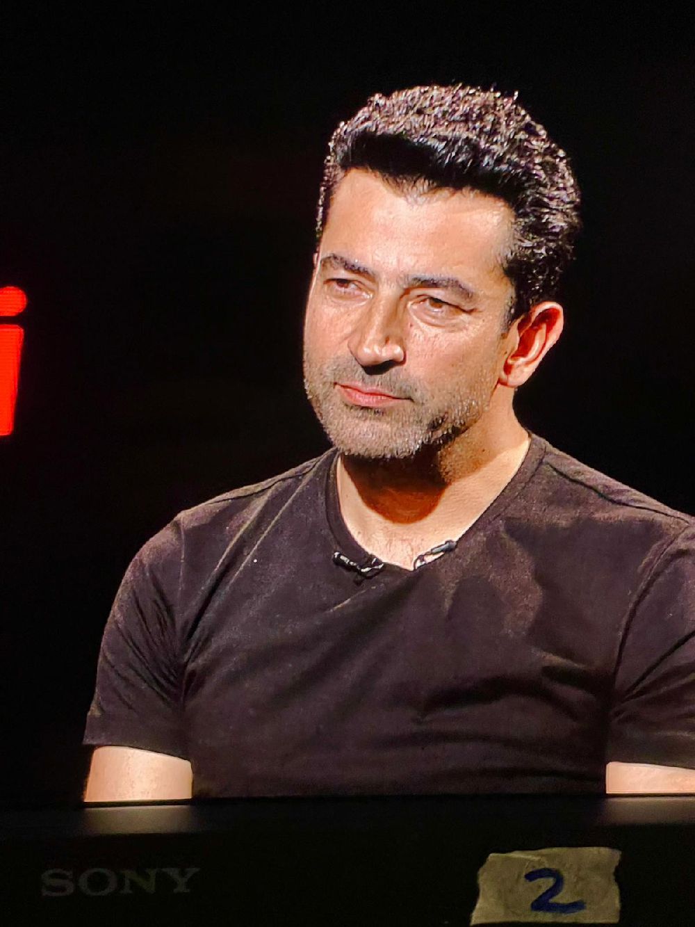 kenan-imirzalioglu-ndan-babasiyla-ilgili-duygusal-konusma-1fe2a.jpg