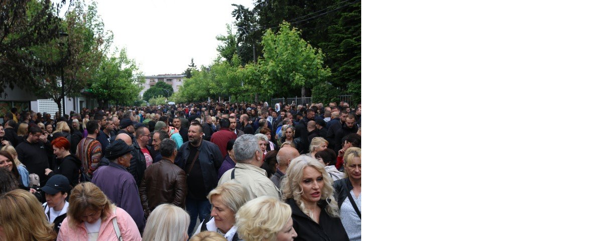 aa-20230531-31291527-31291524-kosovanin-kuzeyinde-sirplarin-protestolari-suruyor-kucuk.jpg